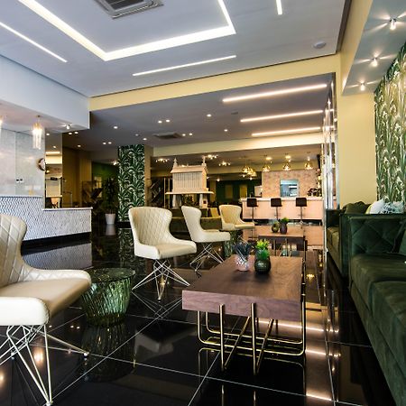 Innfiniti Hotel & Suites Kota Panama Bagian luar foto