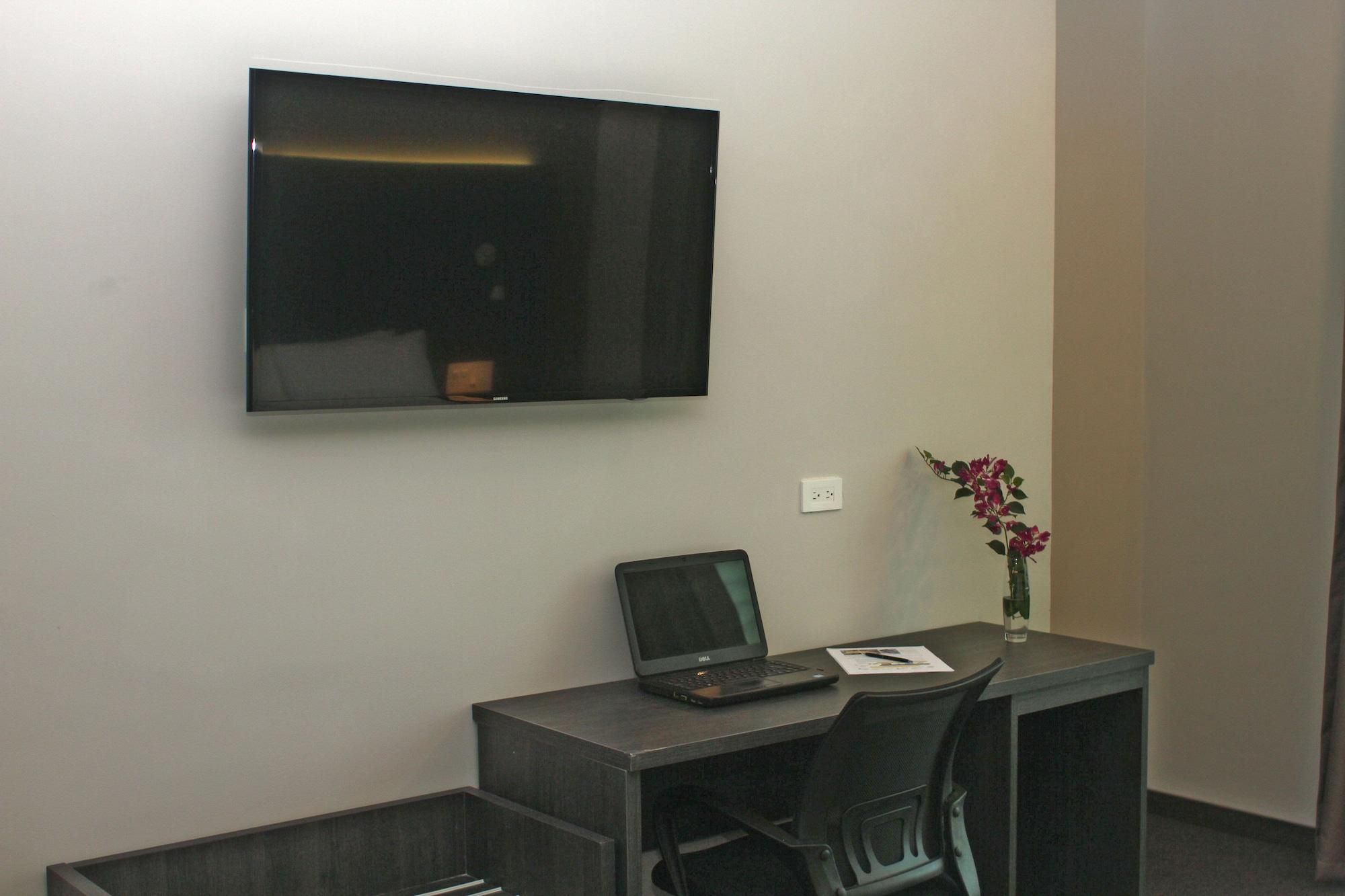 Innfiniti Hotel & Suites Kota Panama Bagian luar foto