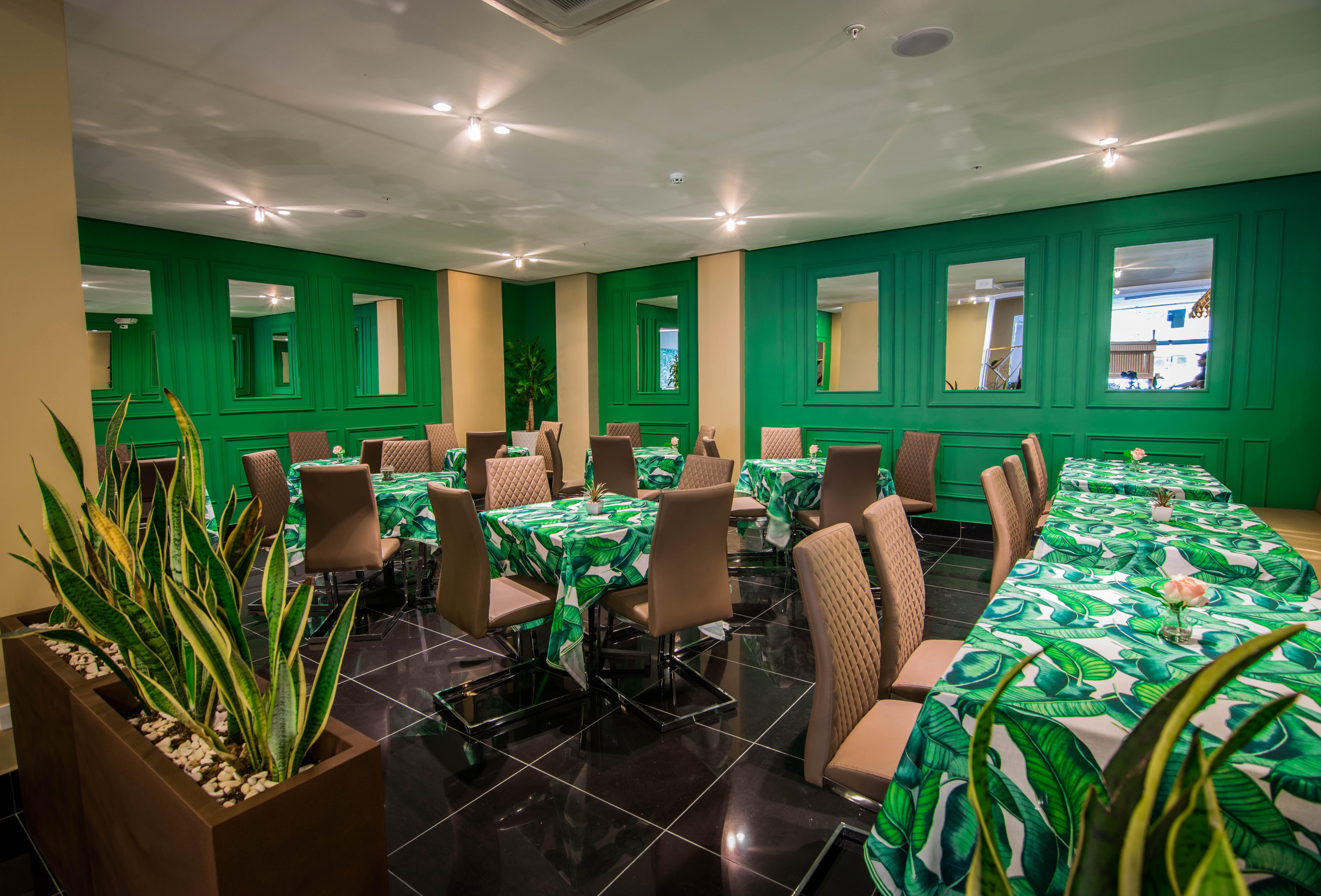 Innfiniti Hotel & Suites Kota Panama Bagian luar foto