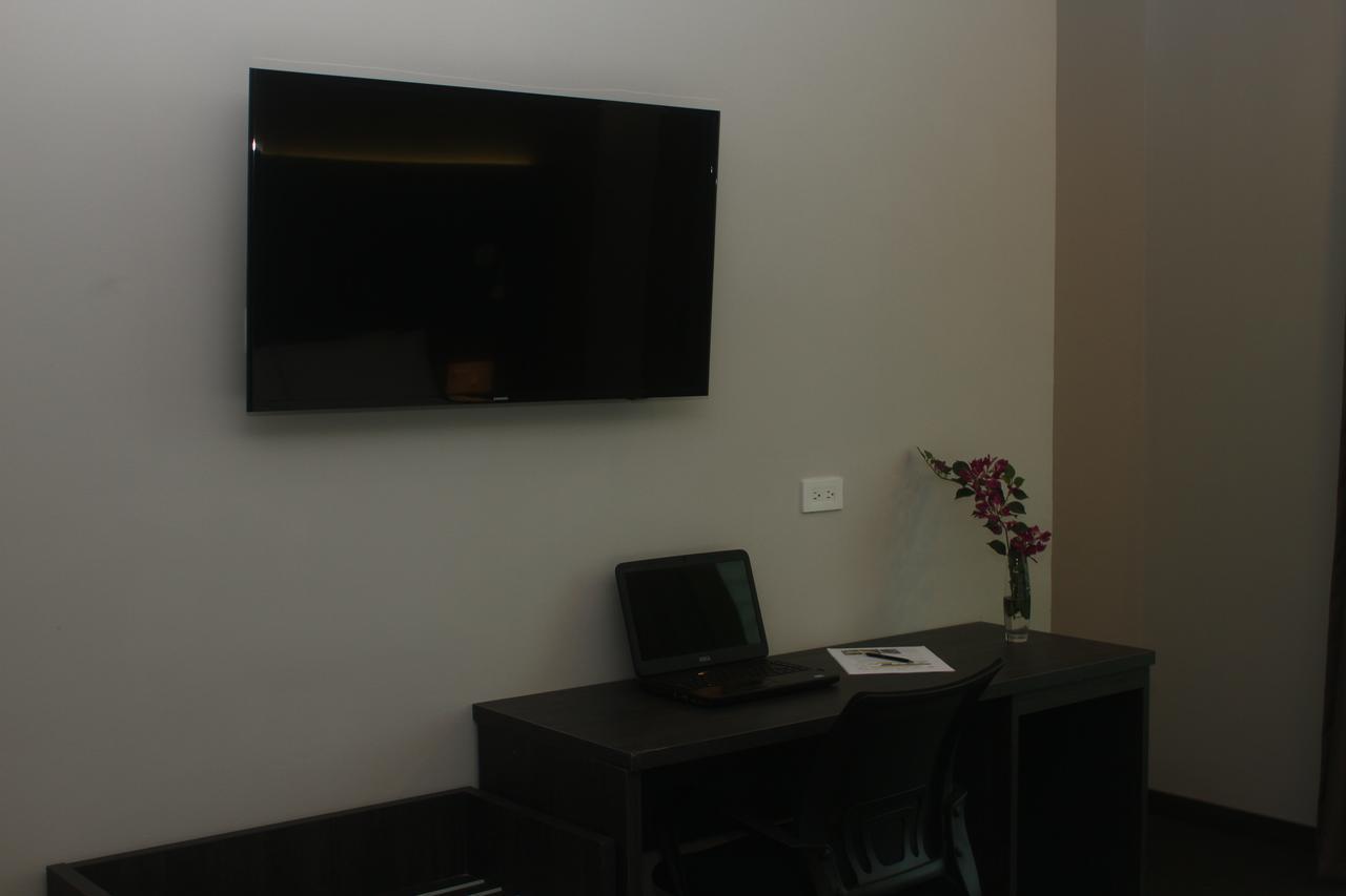 Innfiniti Hotel & Suites Kota Panama Bagian luar foto
